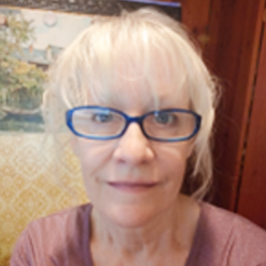 السيدة غيل باتشيكو